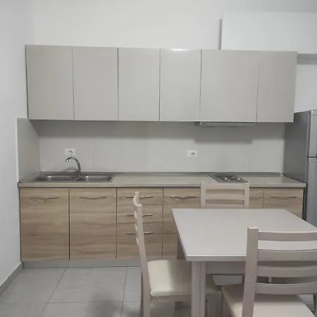 Appartamento Not Availab Dhërmi